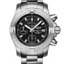 Avenger Chronograph 43 von Breitling