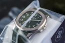 PATEK PHILIPPE Jumbo AQUANAUT khaki green 5168G-010 von Patek Philippe