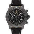 Breitling Avenger Automatik Schwarz 45mm von Breitling