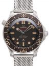Omega Seamaster Diver 300 M Co-Axial Master Chronometer 42 mm 007 Edition von Omega