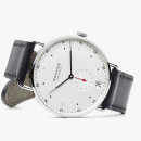 Metro 38 Datum von Nomos Glashütte