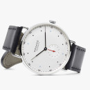 Metro 38 von Nomos Glashütte