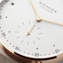 Metro Roségold 33 von Nomos Glashütte