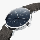 Tangente 38 nachtblau von Nomos Glashütte