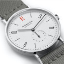Tangente 38 – 50 ans de Médecins Sans Frontières von Nomos Glashütte