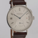 Nomos Tangomat GMT von Nomos Glashütte