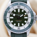 Breitling Superocean A17376 44 mm von Breitling