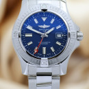 Breitling Avenger GMT A32395 45 mm von Breitling
